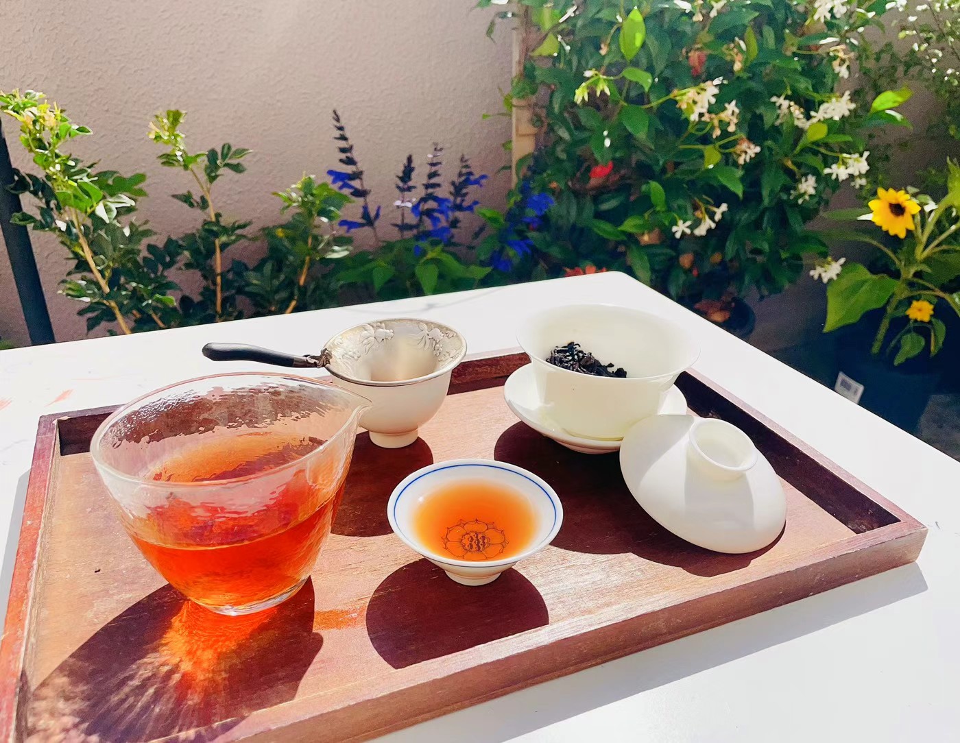 Chinese Tea Artist